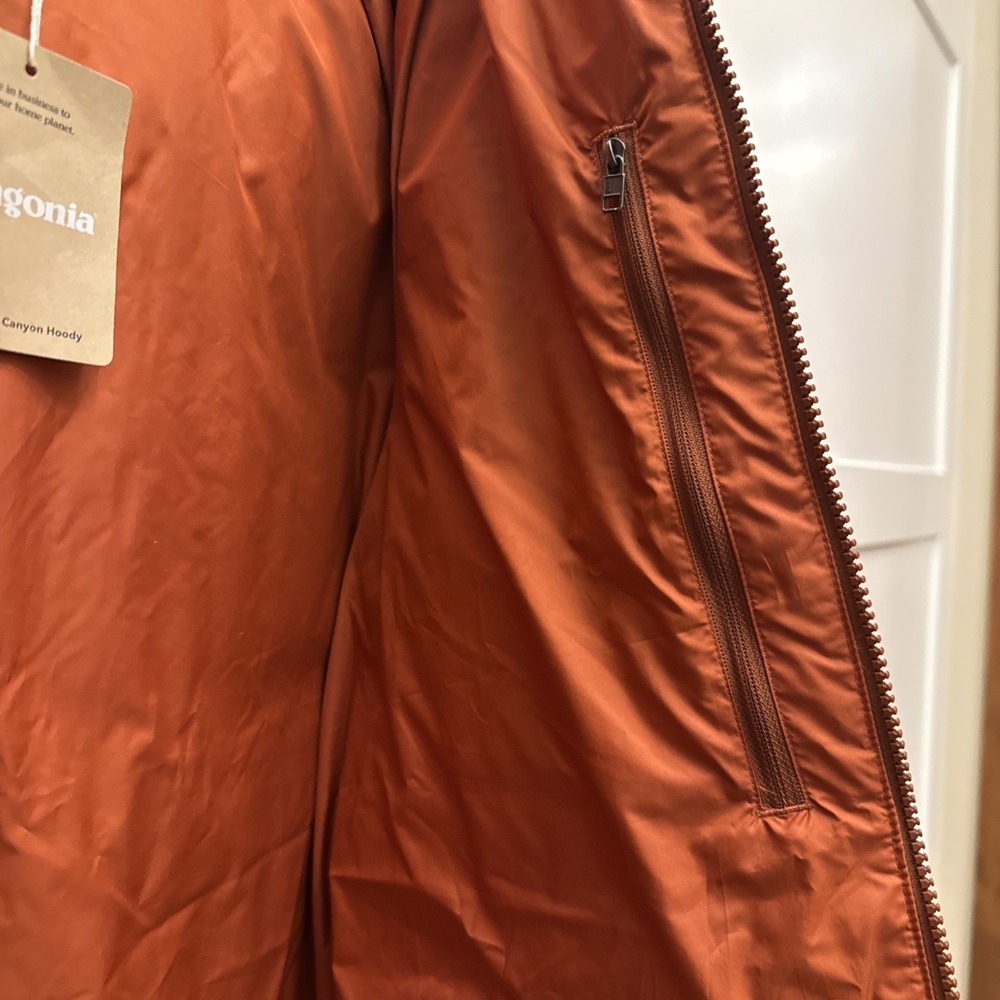 NWT Patagonia Lost Canyon Size L Insulated Hooded Coat Women's - Picture 10 of 16